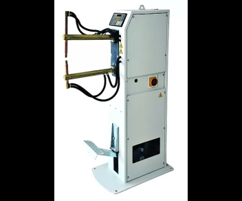 Foot operated spot welders – Items 4640N-4644N – 16-25 kVA